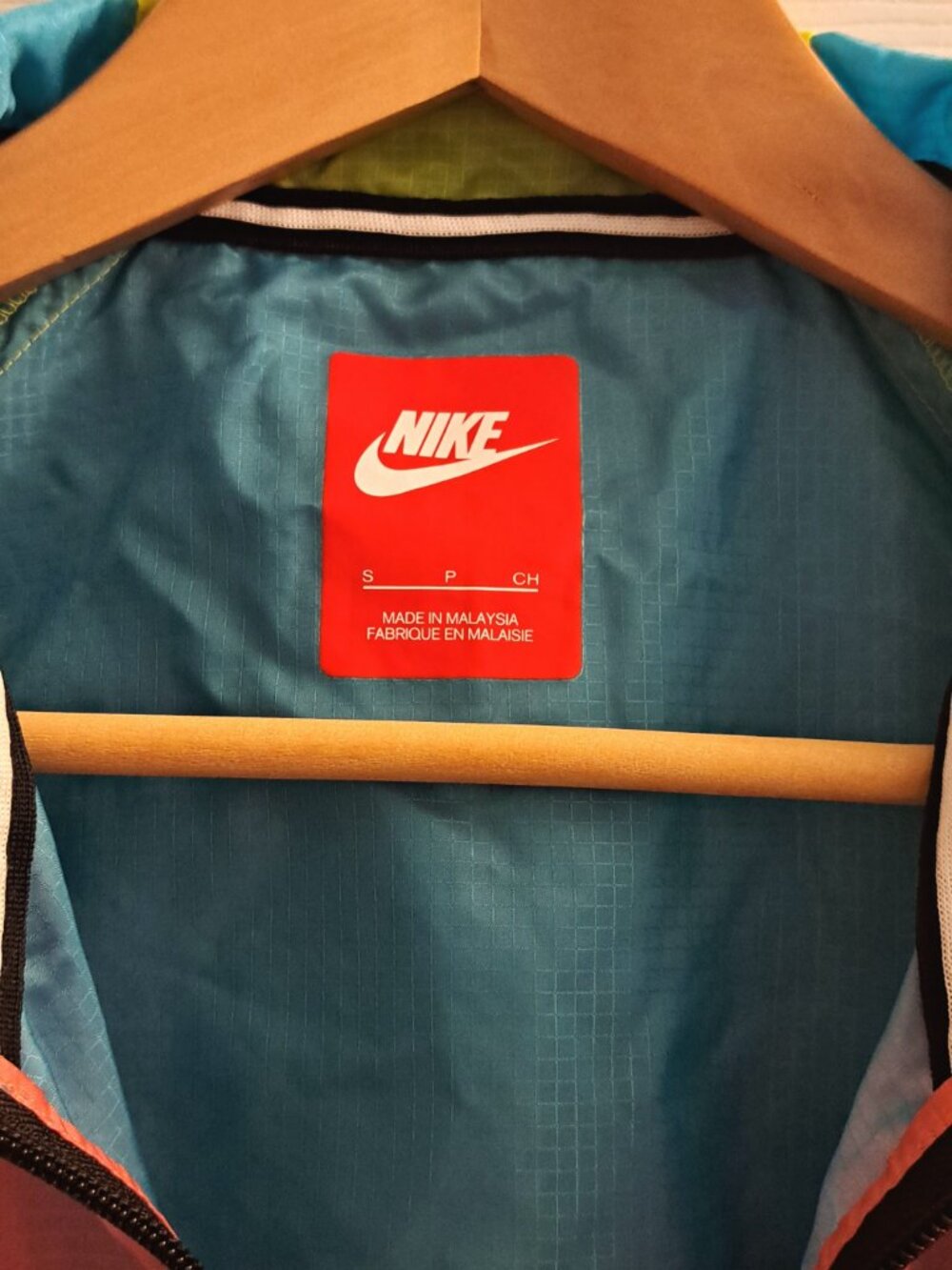 NIKE TECH Color Block woman Hyperfuse Windrunner Jacket Size Small neon 90's HTC - Picture 6 of 14